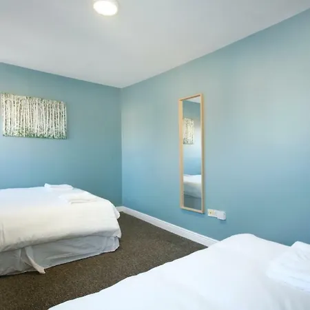1 Self-catered * Dublin